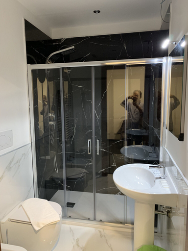 Bathroom 5, Lungotevere Collection Suite, Rome