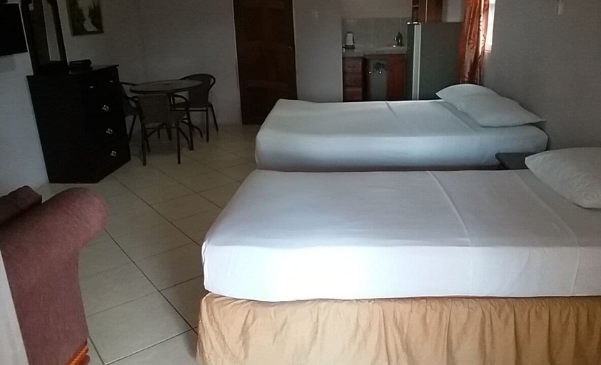 Bedroom 2, Islanders Place