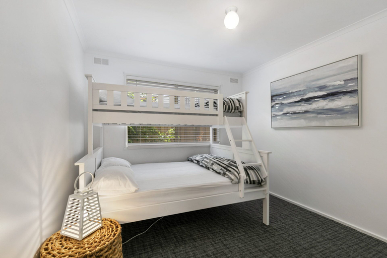 Bedroom 2, Beauty AND THE Peace - Inlet Side, Bass Coast  Bal