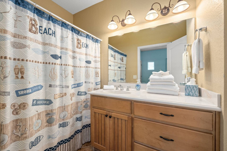 Bathroom 4, All Decked Out - 140 Southfield, Bay