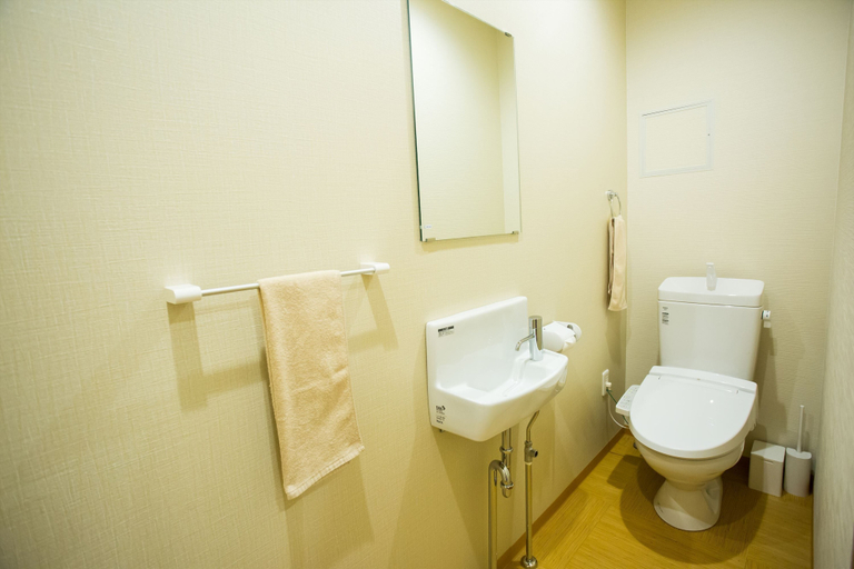 Bathroom 3, Oyado Toshi, Kyoto