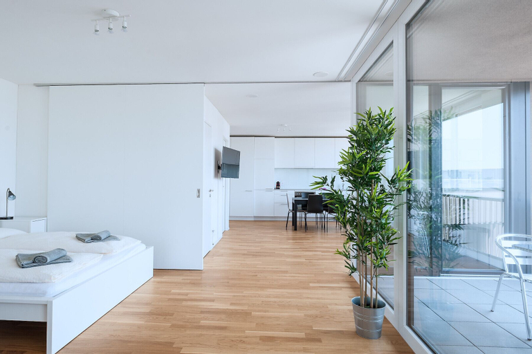 Bedroom 25