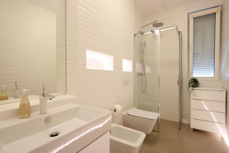 Bathroom, Modern apartment near the sea, Opatija/Veprinac