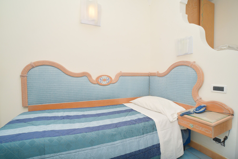 Bedroom 3, Albergo Terme Italia, Napoli
