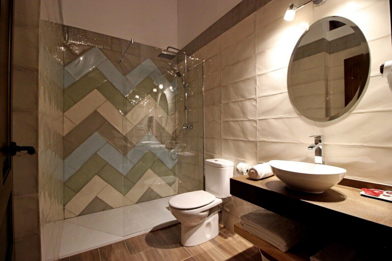 Bathroom 4, Hotel Rural San Giles, Cáceres