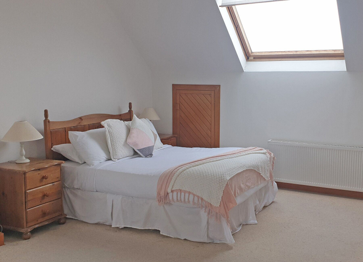 Bedroom 2, Spanish Point El Martins Holiday Home