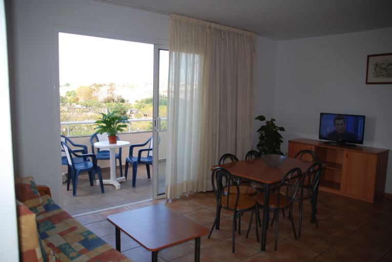 Others 5, Camping La Masia, Girona