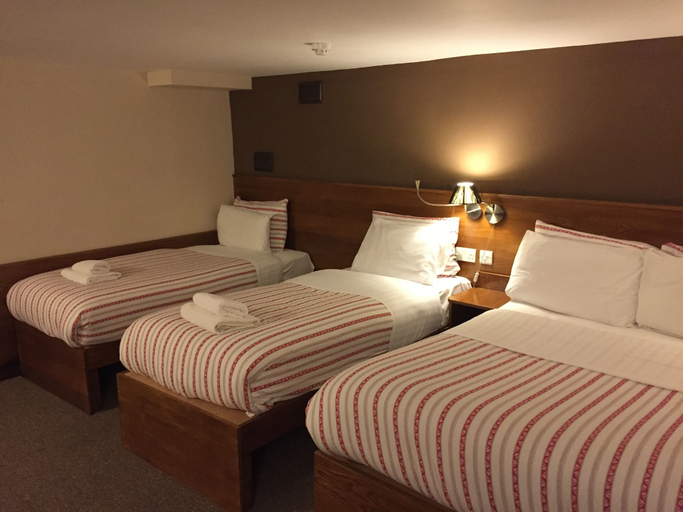 Bedroom 3, Edinburghhouse Hotel, Edinburgh