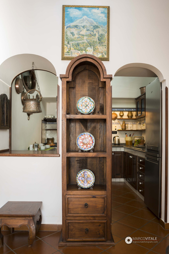 Food & Drinks, Namily House, Salerno