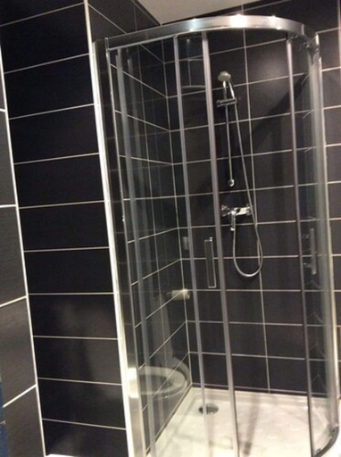 Bathroom 4, Hotel Le Berthelot, Indre-et-Loire