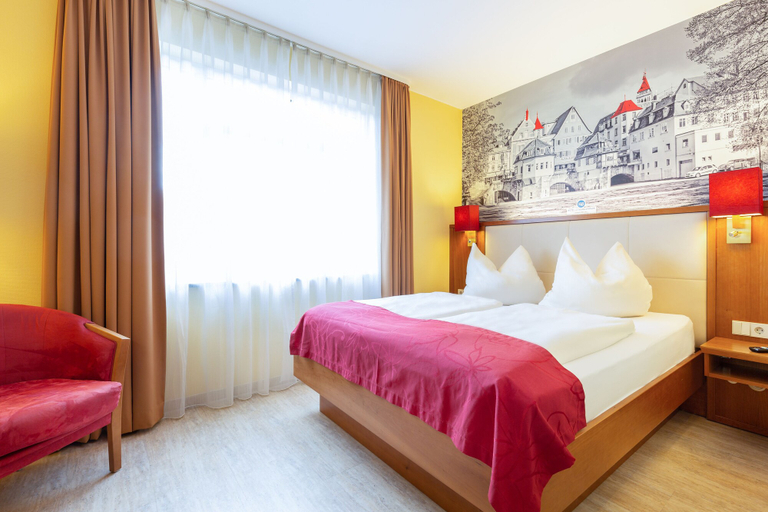 Bedroom 3, Hotel am Schillerpark, Esslingen