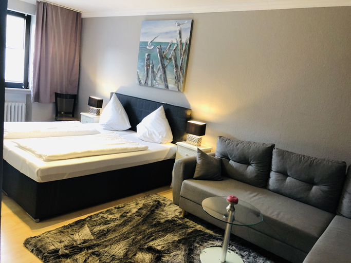 Bedroom 4, Hotel Haus Herrenweide, Diepholz