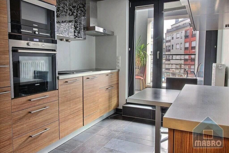 Others 3, Spacious Modern Flat, 100 m2 in The Heart of City Center, Luxembourg