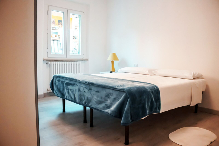 Bedroom 5, AFFITTACAMERE TORRESI 2, Ancona