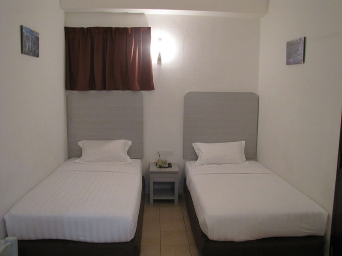 Bedroom 10