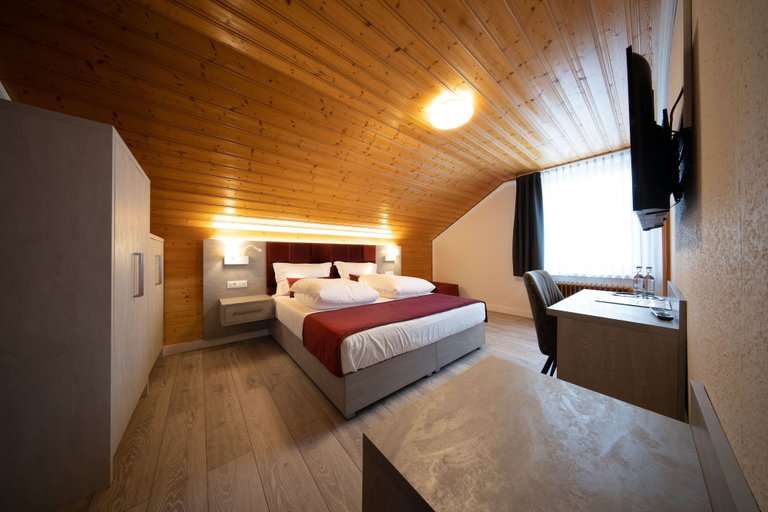 Bedroom 3, Landgasthof Göbel, Waldeck-Frankenberg