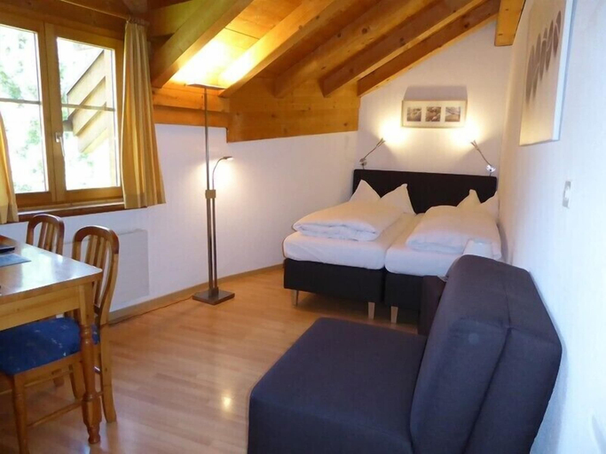 Bedroom 2, Hotel Ladina, Albula