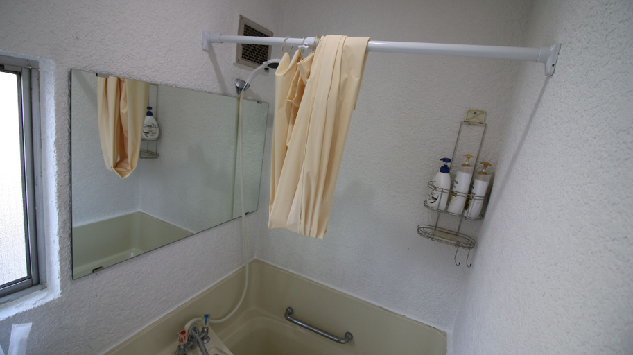 Bathroom, COCO Nakameguro 302, Meguro