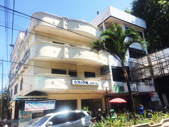 Exterior & Views 1, OYO 2568 Orion Hotel, Manado