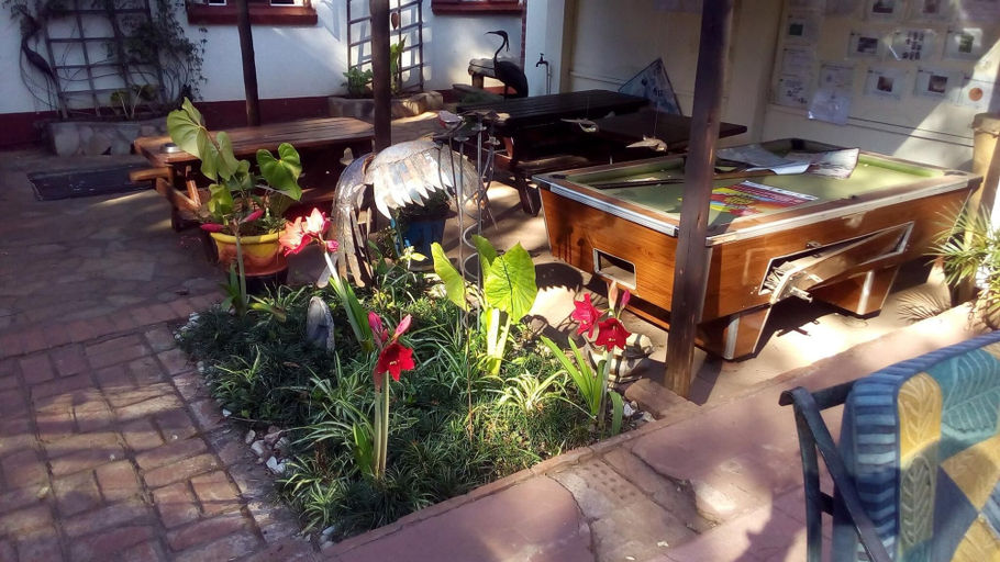 Others 5, It's a Small World Backpackers Lodge - Hostel, Harare