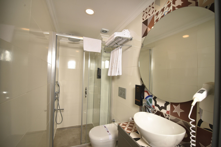 Bathroom 5, Alp Pasa Fiore Garden Suites - Special Class, Antalya