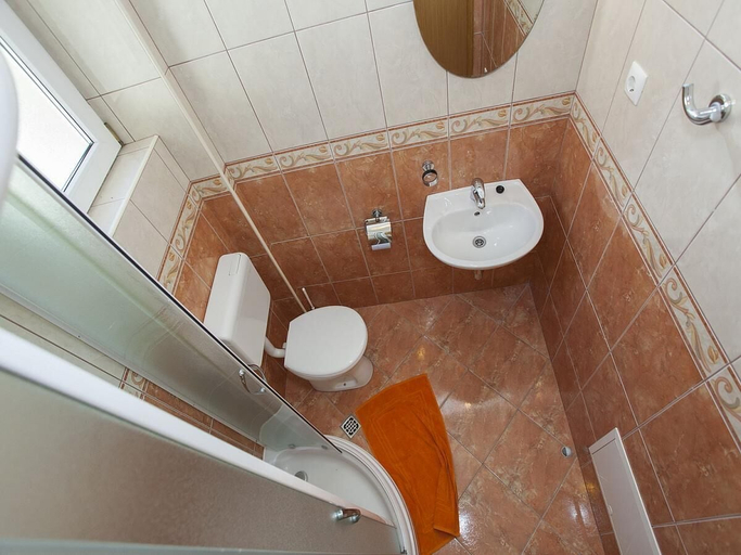 Bathroom, Studio Almera N7, Makarska