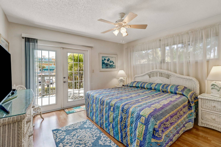 Bedroom 3, 1335 Santos Rd-upstairs Unit, Lee
