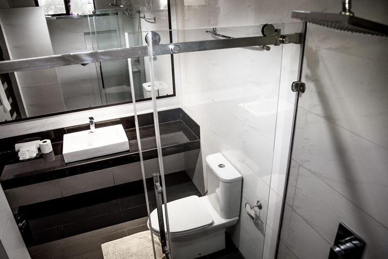 Bathroom 3, Lakawon Island Resort, Cadiz City