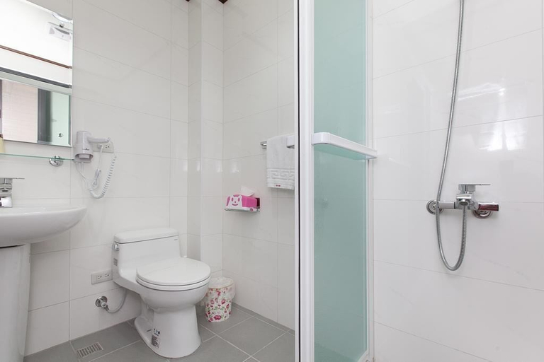 Bathroom 3, Candy House, Yilan