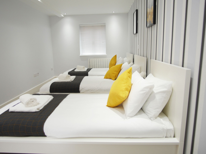 Bedroom 3, The Elm Serviced Apartments, Surrey
