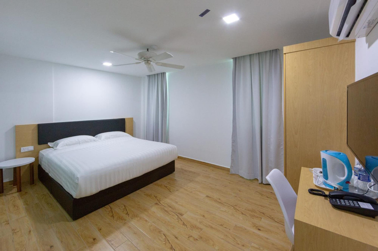 Bedroom 25