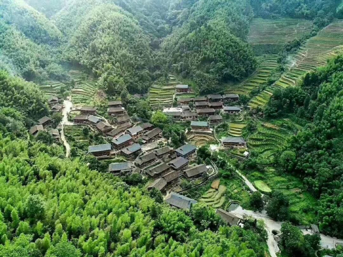 Natural Lodge Homestay, Guilin
