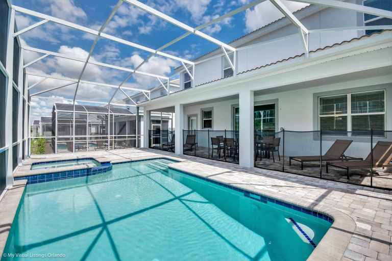 Sport & Beauty 2, Champions Gate 8 Bedroom, Osceola