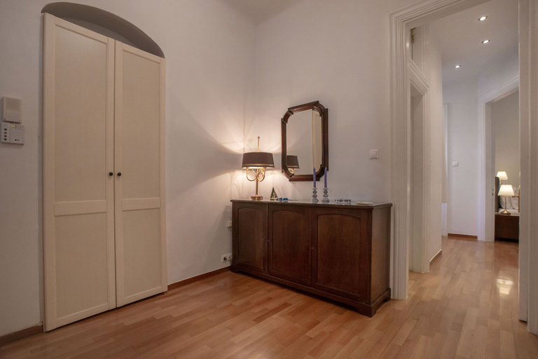 Others 5, Neoclassical Apartment near Syntagma - Plaka by GHH, Attica