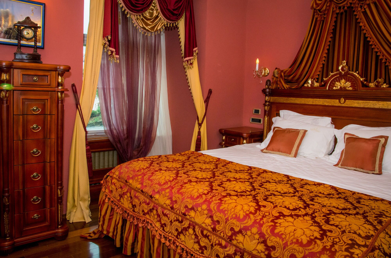 Bedroom 2, Hotel Leopold I, Novi Sad