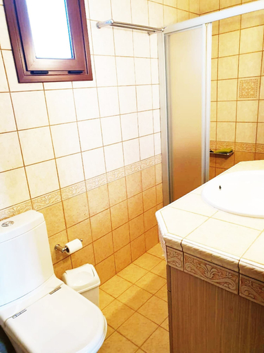 Bathroom 4, Traditional House Spectacular View near Heraklion, Crete