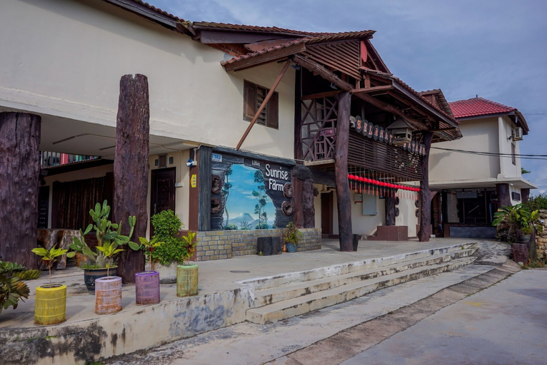 Exterior & Views 2, Labis Sunrise Farm Stay, Segamat
