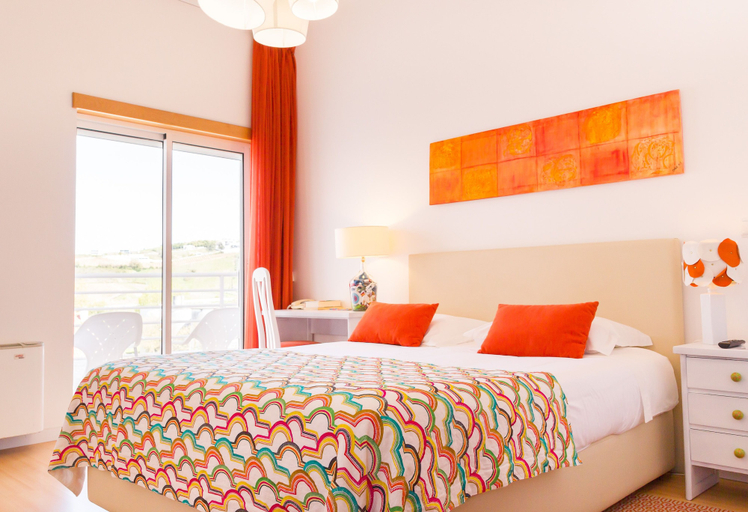 Bedroom 3, Boutique Hotel Casa do Outeiro - Arts & Crafts, Batalha