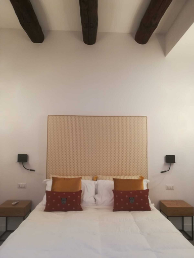 Bedroom 3, B-Montedidio, Napoli