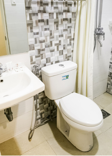 Bathroom, Soleil Suites, Cebu City