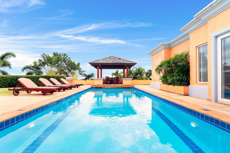 Sport & Beauty 1, Sunset View Luxury Pool Villa, Bang Lamung
