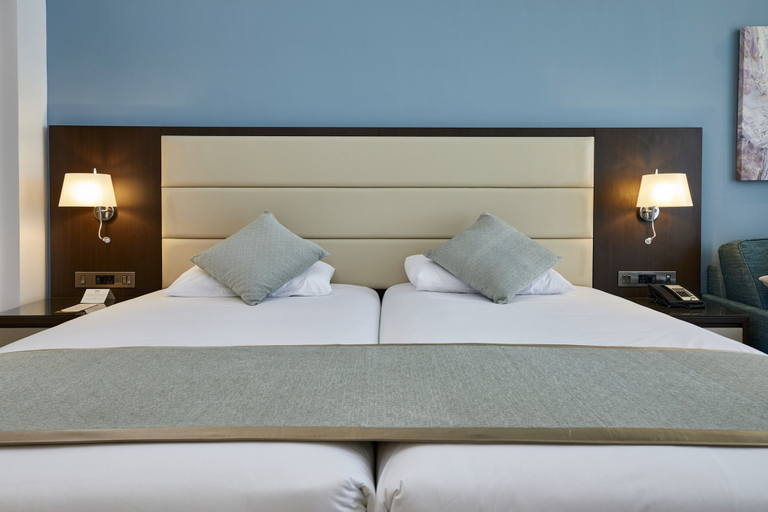Bedroom 4, Hotel Riu Dubai Beach Resort - All Inclusive, Dubai