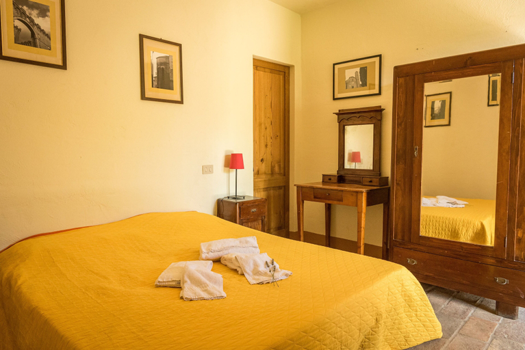 Bedroom 2, Agriturismo Le Tre Pietre, Siena
