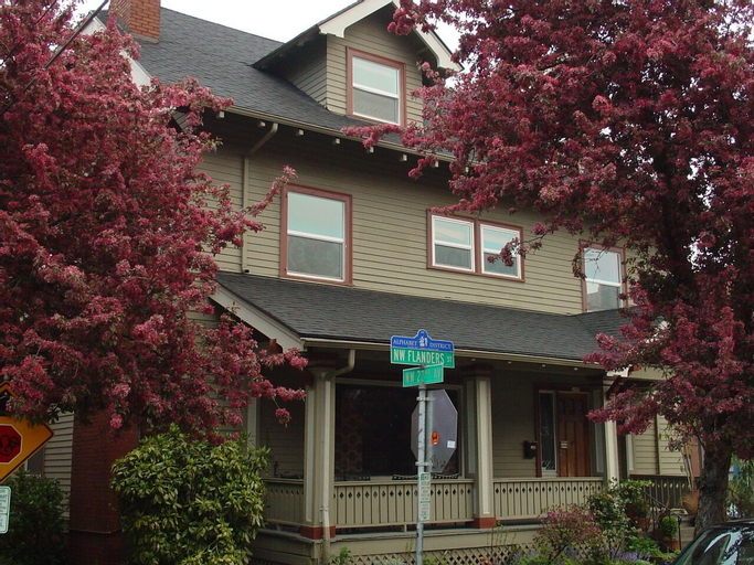 Portland International Guesthouse, Multnomah