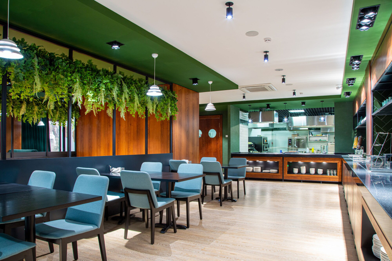 Food & Drinks 5, Kazzhol Park Hotel, Almaty