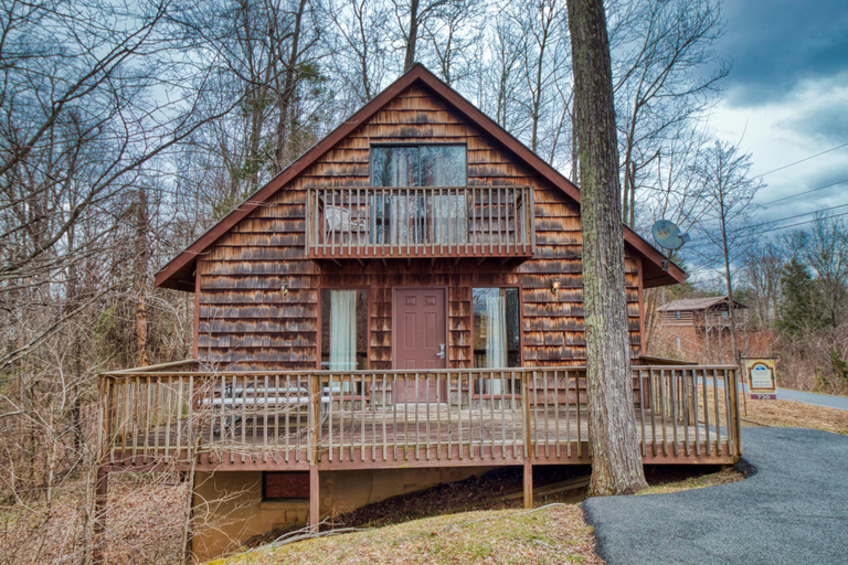 Exterior & Views 1, Overview, Sevier