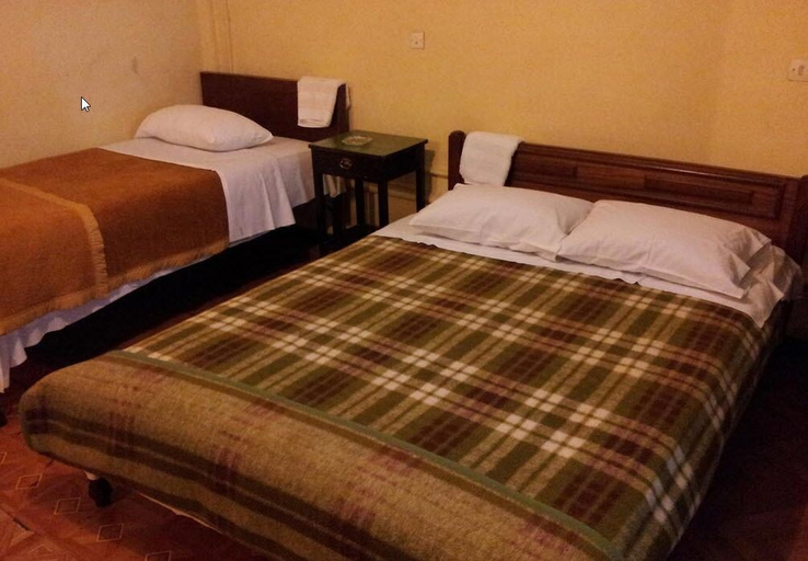 Bedroom 2, Hotel Efesos - Hostel, Attica