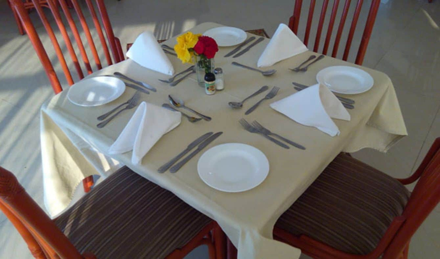 Food & Drinks, Lesa Garden Hotel, Nyamagana