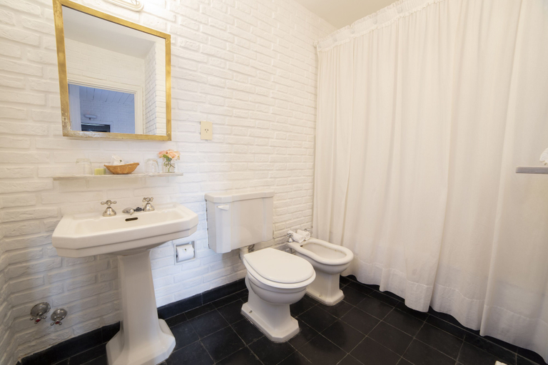 Bathroom 4, Estancia Ave Maria, Tandil