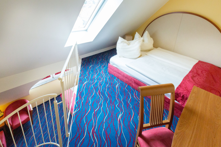 Bedroom 3, Hotel am Schillerpark, Esslingen